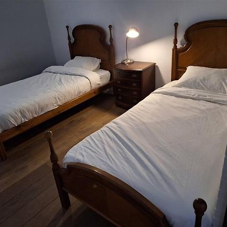 세고비아 Casa Bajo El Acueducto Con Plaza De Garaje 빌라 외부 사진