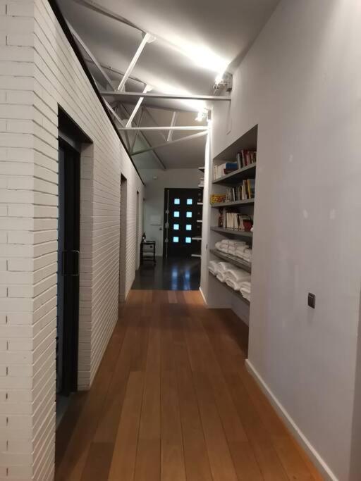 세고비아 Casa Bajo El Acueducto Con Plaza De Garaje 빌라 외부 사진